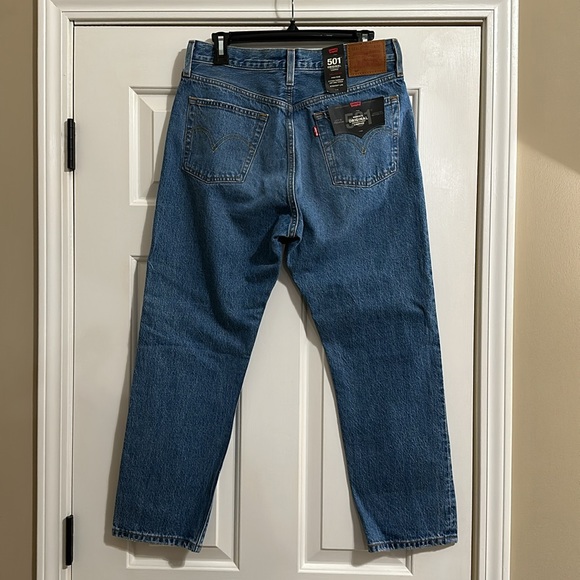 Levi’s 501 The Original Cropped Straight Leg Jeans (29x26) - Picture 6 of 11